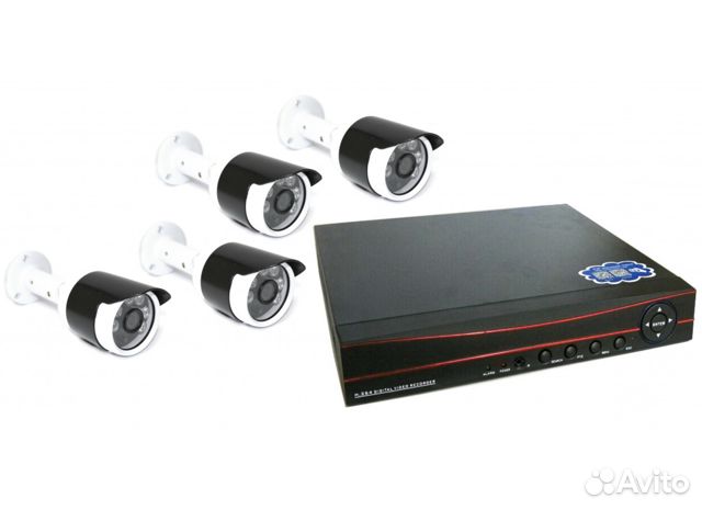 Комплект IP видеонаблюдения 4  камеры  XPX K3904 (1 Mp)