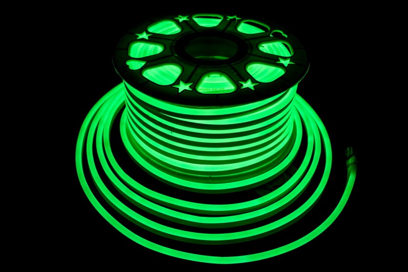 Светодиодный гибкий неон 8х16 мм 2835, 220 Вольт, 9,6 Ватт, IP67 (зеленый) 100 метров