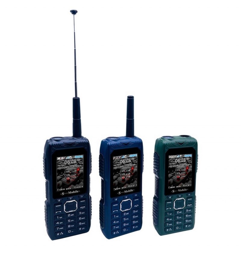 Мобильный телефон 3 sim S Mobile S555 с функцией Power Bank и усиленным сигналом