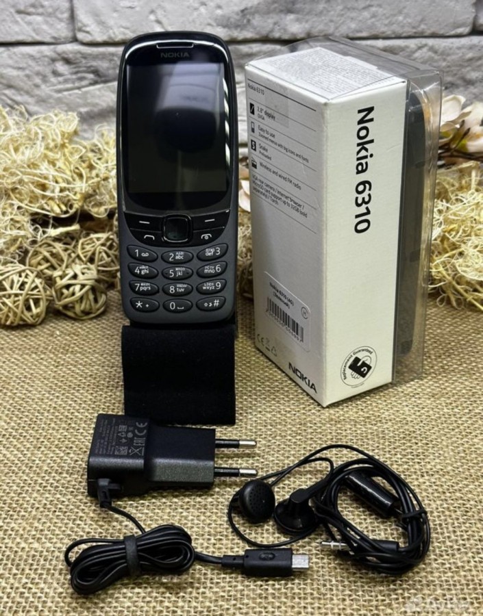 Кнопочный телефон 4G Nokia 6310 с WiFi и WhatsApp